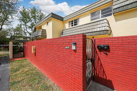 8545 SW 137th Ave #8545 Miami, FL 33183