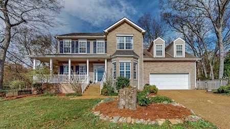 3312 Milton Ct Thompsons Station, TN 37179