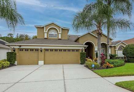 18120 Royal Forest Dr Tampa, FL 33647