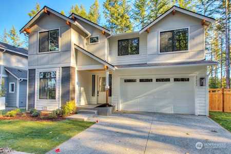 23442 Luna Ct Black Diamond, WA 98010