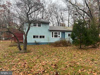 1444 15th Ave Williamstown, NJ 08094