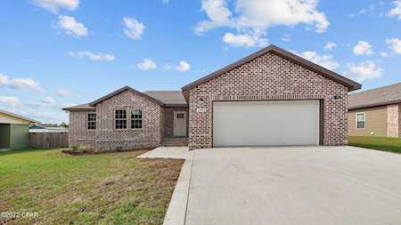 2911 Canal Ave Panama City, FL 32405