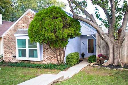 324 Teakwood Lane Lewisville, TX 75067
