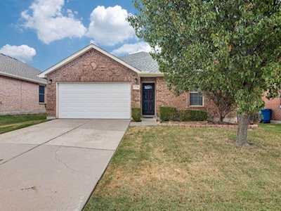 2776 Hacienda Lake Drive Little Elm, TX 75068