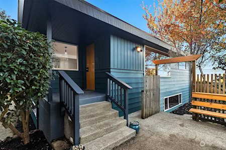 3421 21st Ave S Seattle, WA 98144