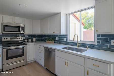 5362 N 3rd Avenue Phoenix, AZ 85013