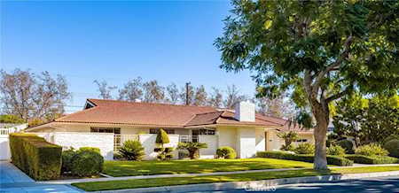 2227 Westwood Santa Ana, CA 92706