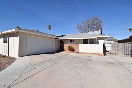 6152 Shawnee Ave Las Vegas, NV 89107