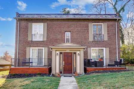 1073 Northwest Boulevard Grandview Heights, OH 43212