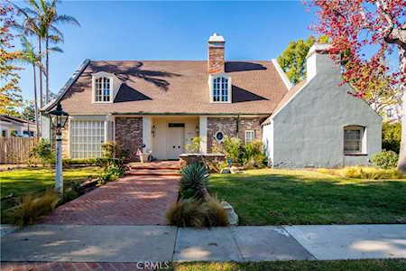 4217 Cedar Ave Long Beach, CA 90807