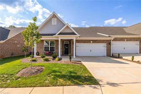 428 Salem Grace Street Kernersville, NC 27284