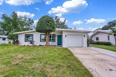 14216 Page Ave Largo, FL 33774