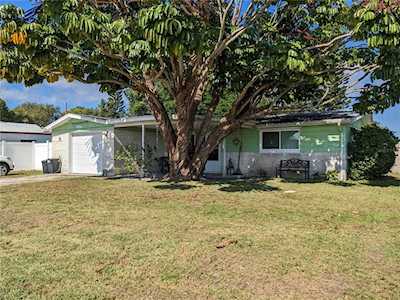 5013 Mile Stretch Dr Holiday, FL 34690