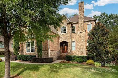 5711 Copperleaf Commons Ct Charlotte, NC 28277