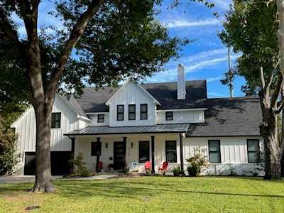 9710 El Patio Drive Dallas, TX 75218