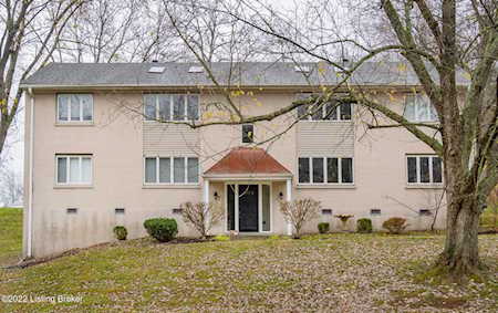 4120 Stoneview Dr #2 Louisville, KY 40207