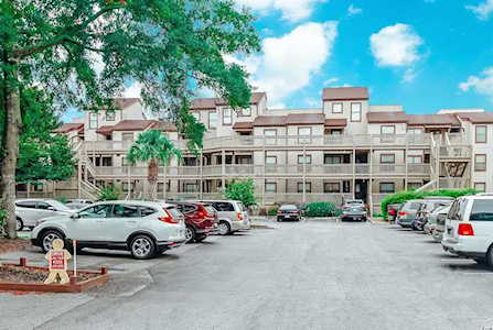 501 Maisons Dr. #E-15 Myrtle Beach, SC 29572