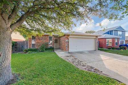 10225 Winkler Drive Fort Worth, TX 76108