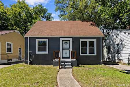 20043 Fenmore St Detroit, MI 48235