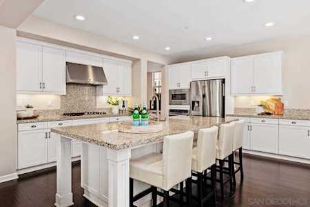 6437 Autumn Gold Way San Diego, CA 92130