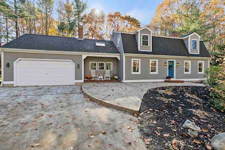 14 Fairway Dr Scarborough, ME 04074
