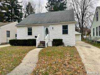 3327 Pershing St Wayne, MI 48184