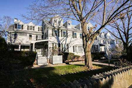 227 Granite St #2C Rockport, MA 01966