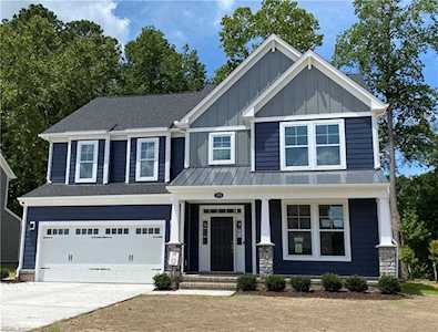 200 Werdna Ln Chesapeake, VA 23322