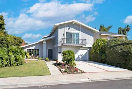 4061 Manzanita Irvine, CA 92604