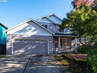 4611 NE 128th CT Vancouver, WA 98682