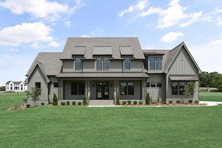 5124 Bond Mill Rd Thompsons Station, TN 37179