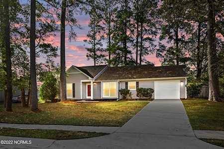 117 Wedgewood Drive Jacksonville, NC 28546