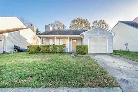 1433 Eddystone Dr Virginia Beach, VA 23464