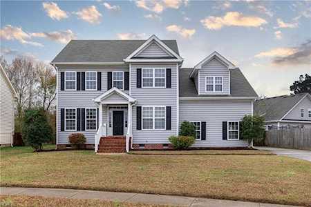 2016 Patrick Dr Suffolk, VA 23435