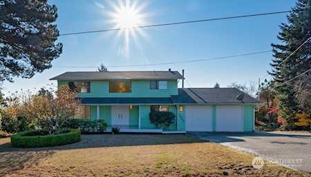 7663 S 134th St Seattle, WA 98178