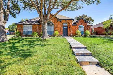 7080 Fox Drive The Colony, TX 75056
