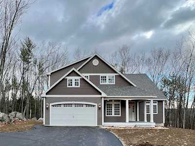 13 Cushing Rd #3 Newmarket, NH 03857