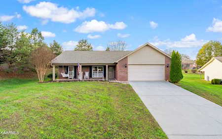2803 Mayfly Way Maryville, TN 37803