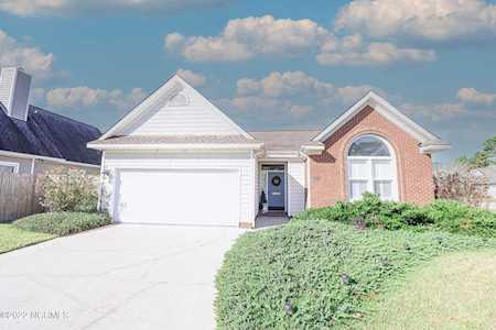 3720 New Colony Drive Wilmington, NC 28412