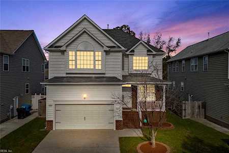 1724 Purpose Dr Virginia Beach, VA 23453