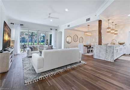 2834 E Tiburon Blvd #101 Naples, FL 34109