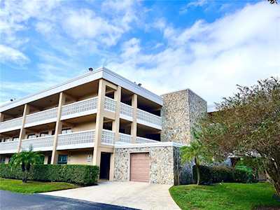 5080 Locust St NE #219 St. Petersburg, FL 33703