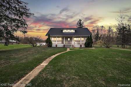 11057 Maple Rd Birch Run Twp, MI 48415