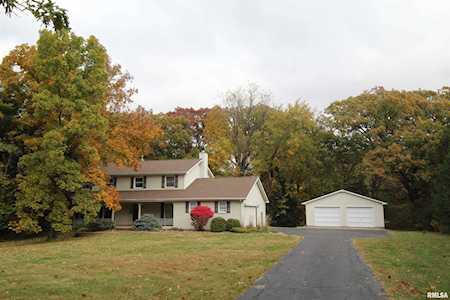 6923 W Dickison Cemetery Rd Dunlap, IL 61525