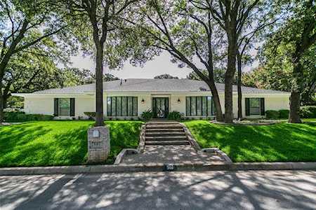 501 Havenwood Lane N Fort Worth, TX 76112