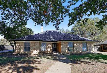 6904 Church Park Drive Fort Worth, TX 76133