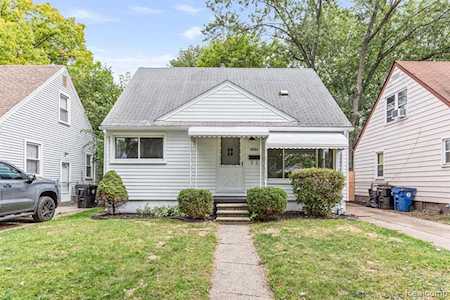 18694 Poinciana Redford Twp, MI 48240