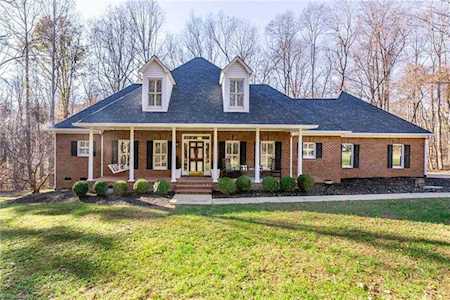8006 White Ash Court Oak Ridge, NC 27310