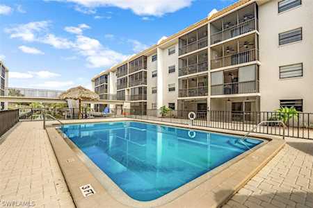 9395 Pennsylvania Ave #9 Bonita Springs, FL 34135