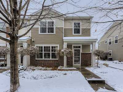 9648 Scott Circle N Brooklyn Park, MN 55443
